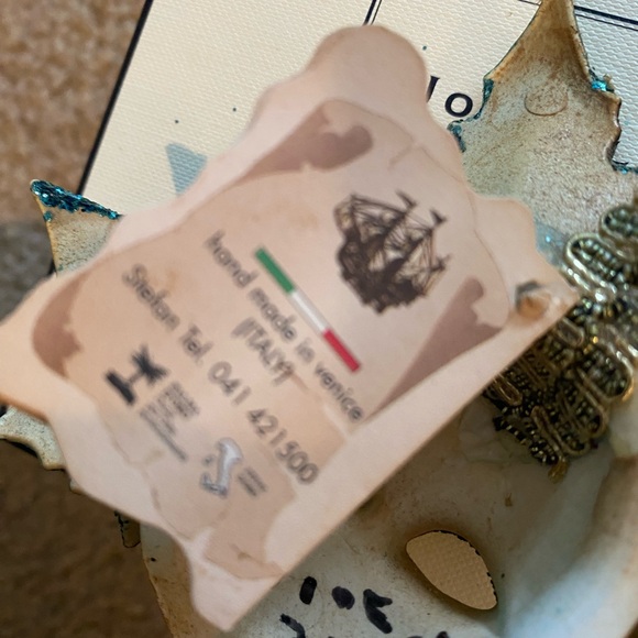 Vintage Venetian Wall Mask Made in Italy 2004 - Picture 5 of 7